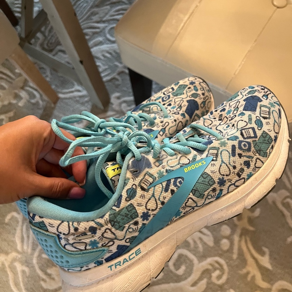 Brooks Women’s Sneakers